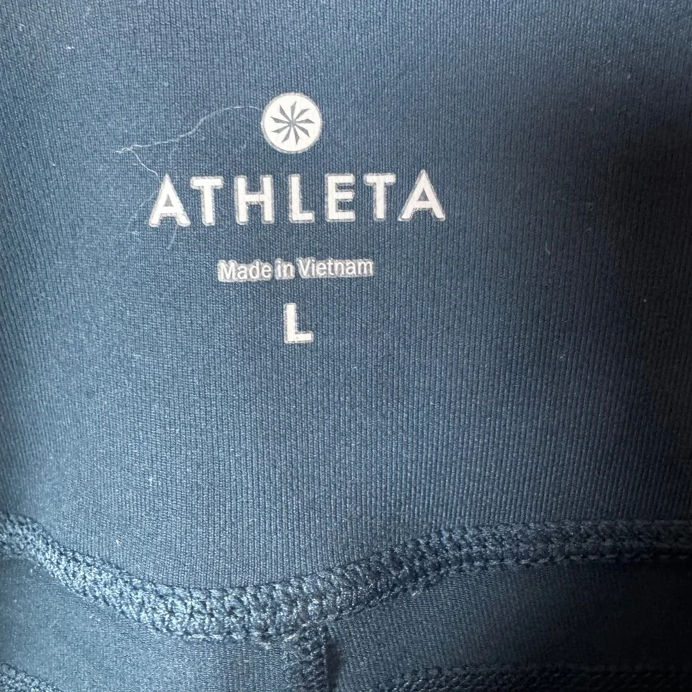 Athleta Womens Large Teal Green Mesh Textured Crop Leggings Pockets High Rise